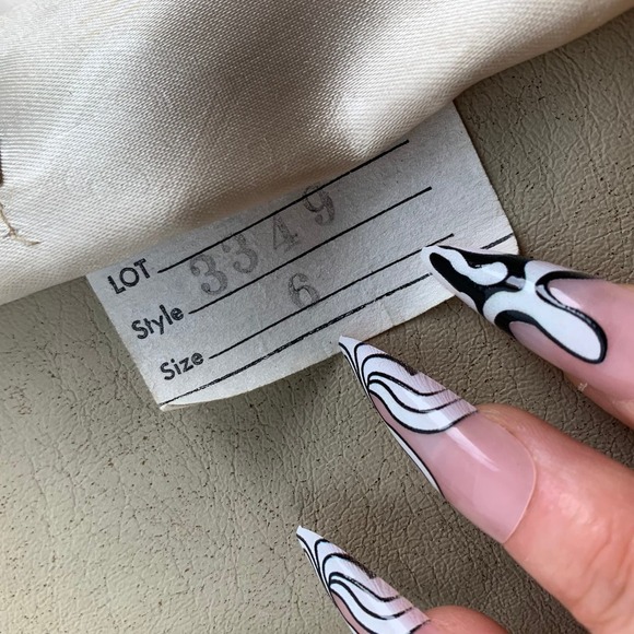 ❌SOLD❌1950's faux fur with knitted wool sleeve coat by DUBROWSKY & PERLBINDER - Picture 11 of 14